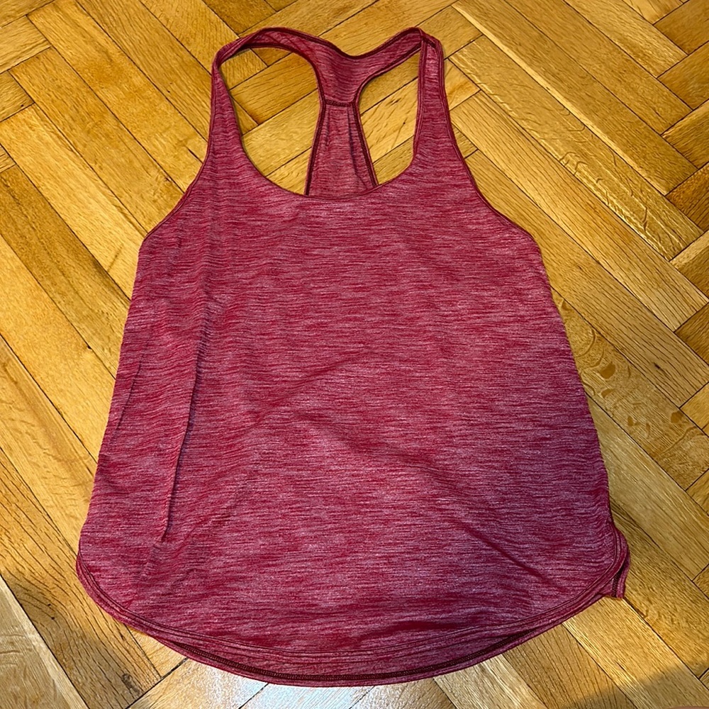Lululemon tank